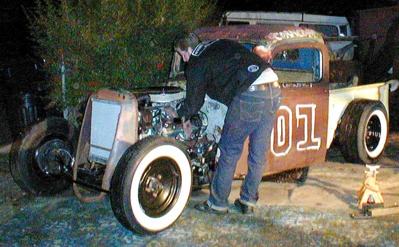 Shuffle some shit around the yard and put some heat into it.