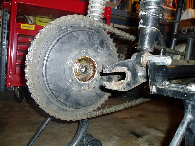 Rear brake drum / sprocket