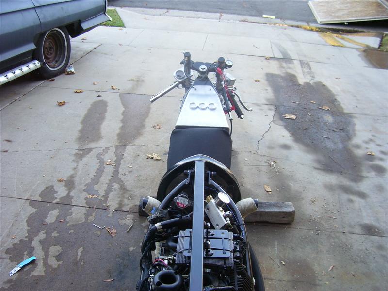 Gauge on top of the engine is for fuel pressure.