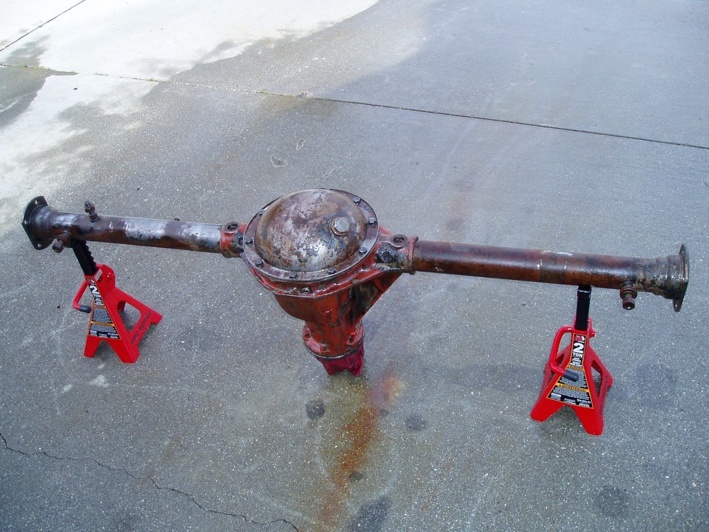 3/5/2006. Diff and axle after pressure wash.