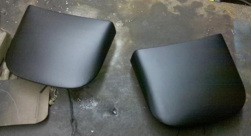 Scoops finally done. The left one is the rough one. They're much more similar now after several primer/sand cycles.