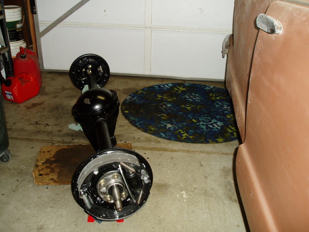 3-26-2006. Backing plates mounted and torqued down.