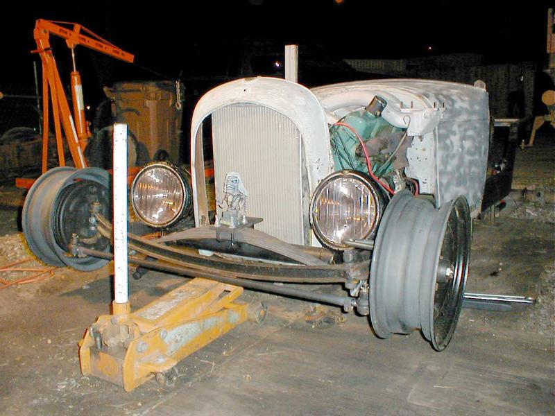 Eddie bobblehead. I was gonna run him, but the idea didn't grow on me to my satisfaction.