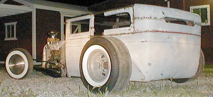 After all, who needs paint with an ass like that?