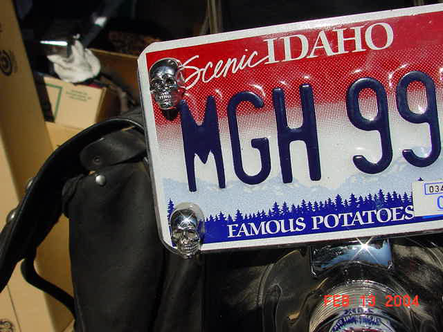 If ya gotta have "Famous Potatoes" on the plate might as well bolt it on with skulls.