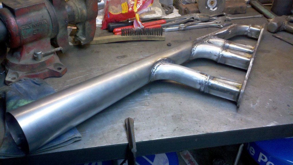 the full length. They're really long, but everything is where it needs to be - another result of the Chrysler's deeper cowl.