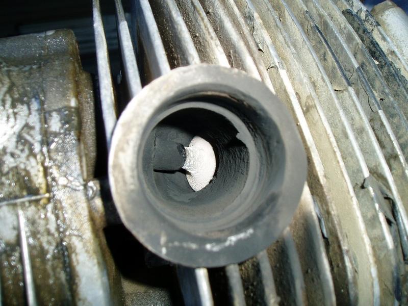 Exhaust valve seen from outside.