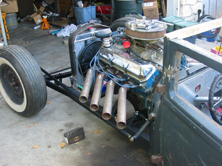 The small holes on the inside of the tubes are for baffles to keep the cops at bay.