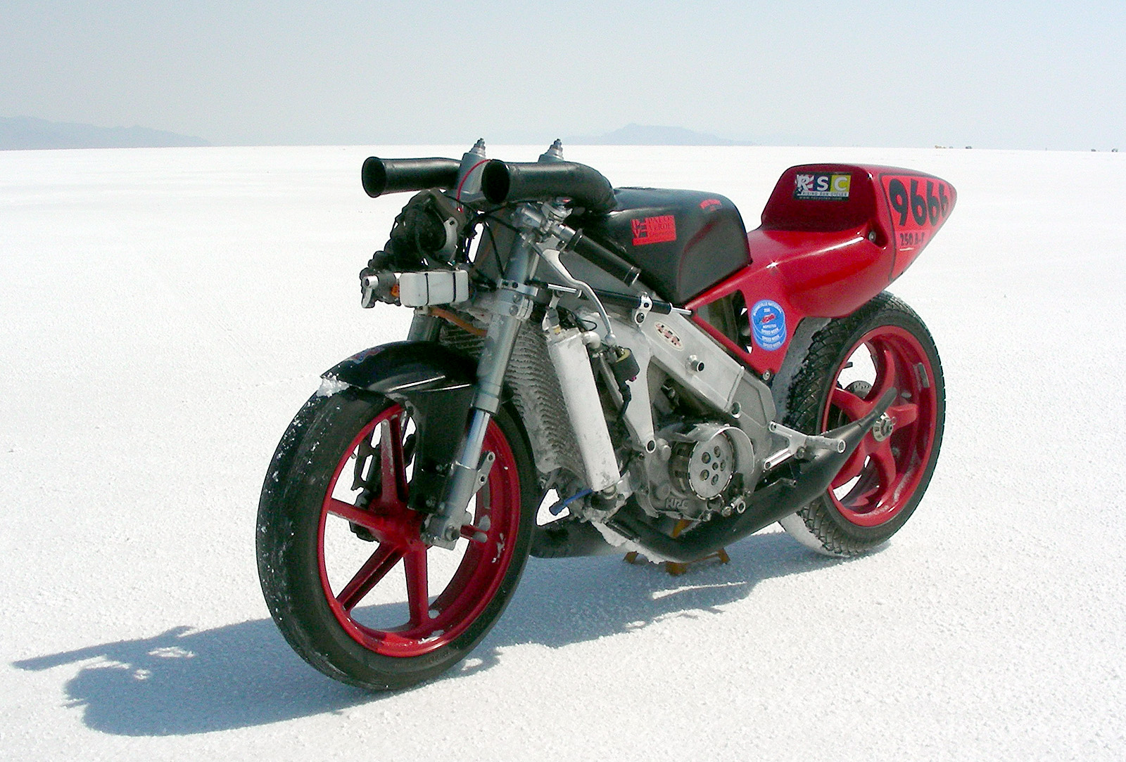 Okay, pretty picture time.