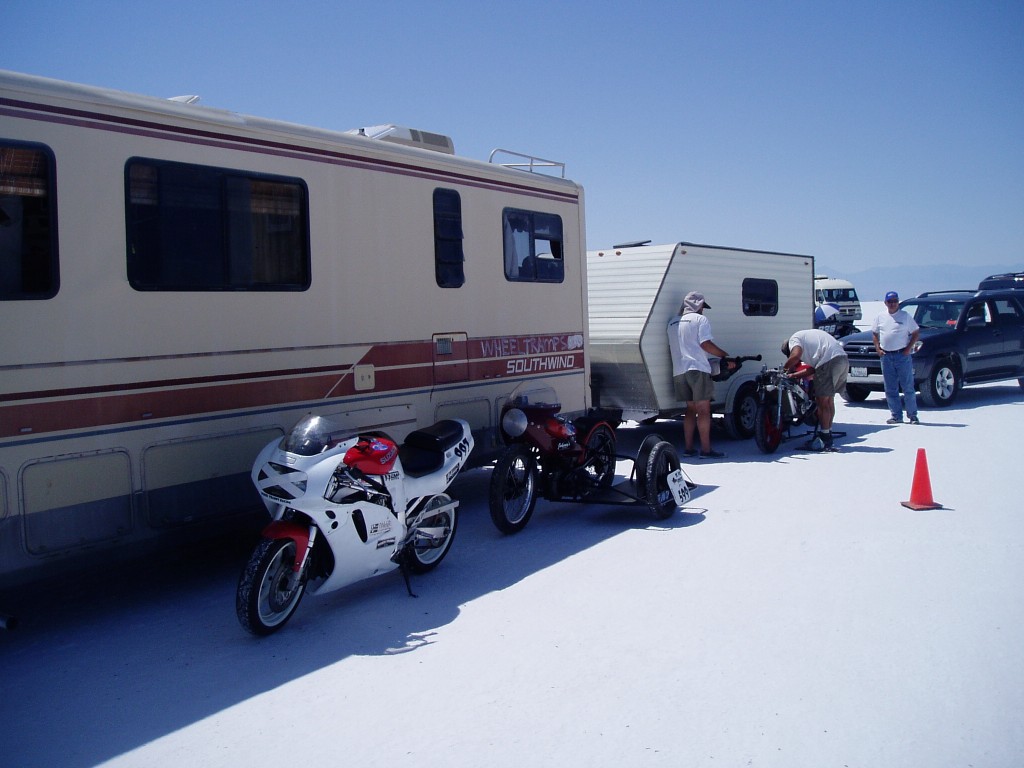 Sunday, 3 Wheel Tramps bikes in line.
