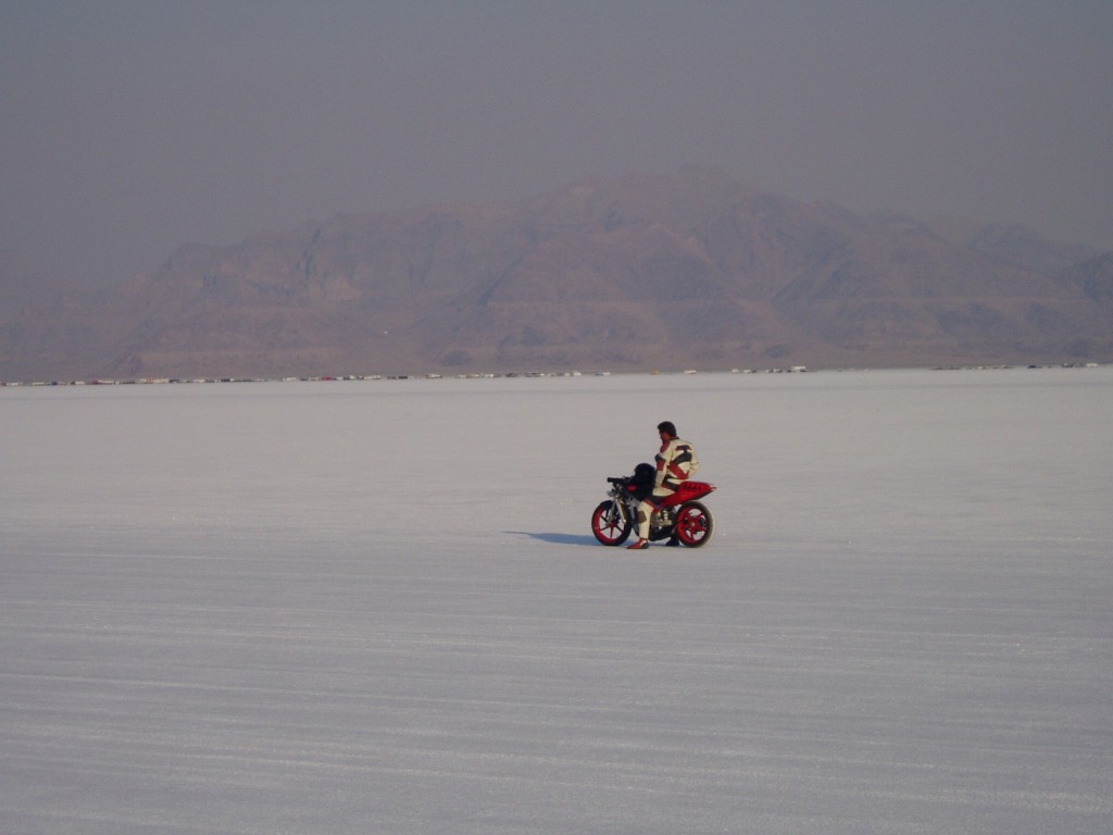 Jet Fuel waits for pickup after bumping his fuel clas record.
