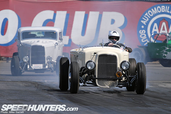 Dragfest 2010 starting to light em up